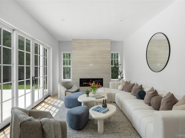 100 Narrow Lane, Southampton NY 11968