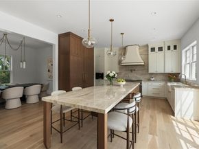 100 Narrow Lane, Southampton NY 11968