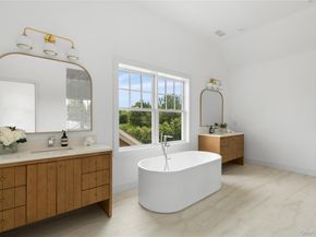 100 Narrow Lane, Southampton NY 11968