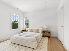 100 Narrow Lane, Southampton NY 11968