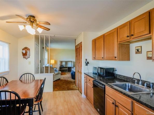 170 Sugarwood Lane, Central Islip NY 11722