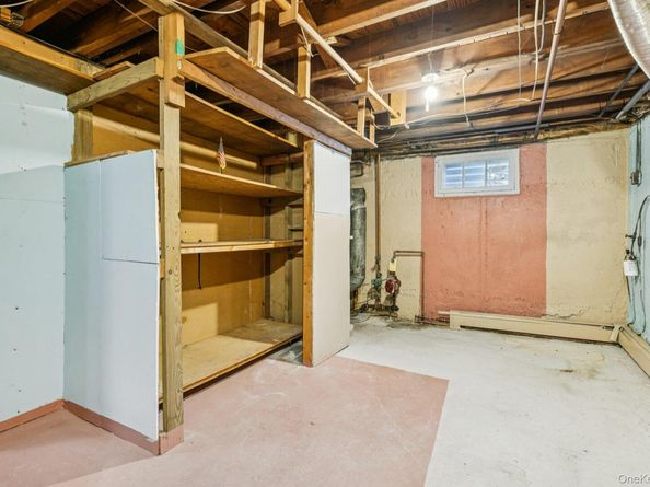 6 Silver Avenue, Huntington Station NY 11746