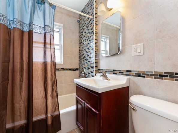 3183 Waterbury Avenue, Bronx NY 10465