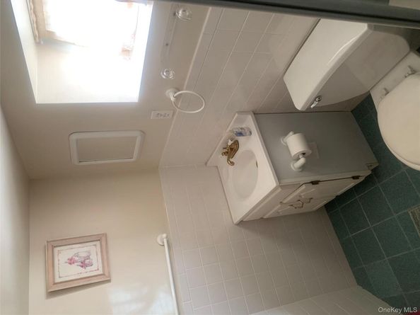 3183 Waterbury Avenue, Bronx NY 10465