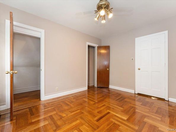 3183 Waterbury Avenue, Bronx NY 10465