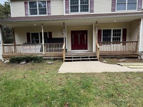 414 Railroad Avenue, Manorville NY 11934