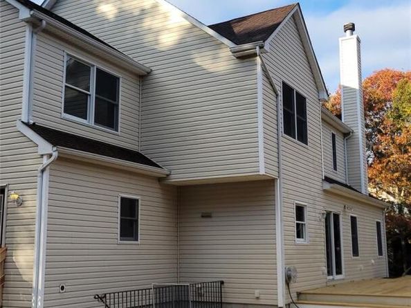 414 Railroad Avenue, Manorville NY 11934