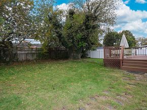 6 Gerhard Road, Plainview NY 11803