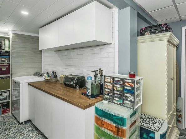 1541 Bellmore Road, North Bellmore NY 11710