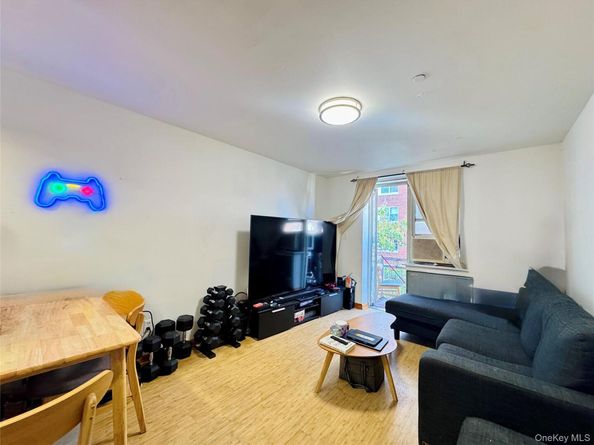 4232 82nd Street 6B, Elmhurst NY 11373