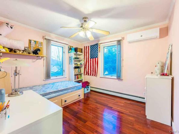 75-23 196 Street, Fresh Meadows NY 11366