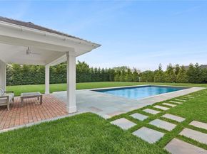 2 Emma's Path, Remsenburg NY 11960