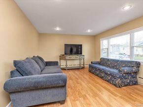 31 Piave Terrace, Lindenhurst NY 11757