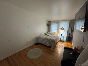 227 Hill Rise, Calverton NY 11933