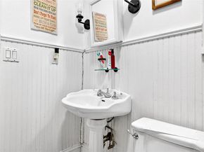 372 Bronx Park Avenue, Bronx NY 10460