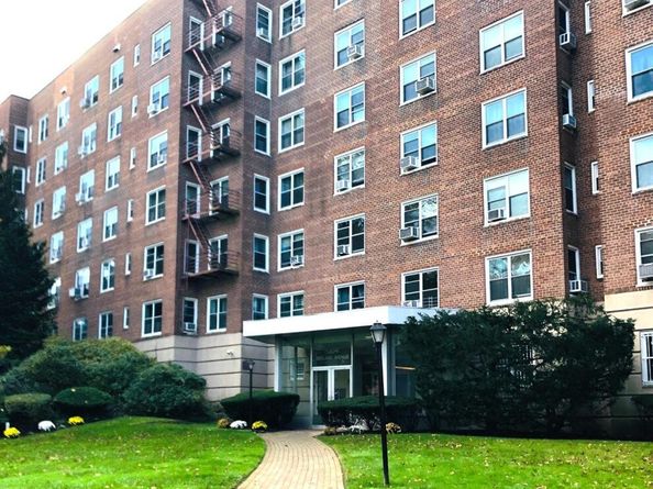 1304 Midland Avenue C58, Yonkers NY 10704