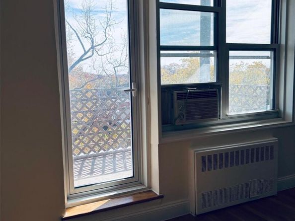 1304 Midland Avenue C58, Yonkers NY 10704