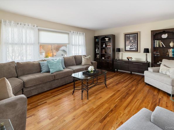 523 Manchester Road, Yorktown Heights NY 10598