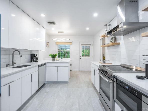 111 Farrington Avenue, Sleepy Hollow NY 10591