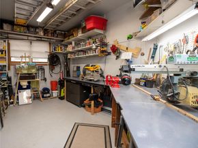 53 Glen Avenue, Flanders NY 11901