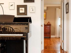 53 Glen Avenue, Flanders NY 11901