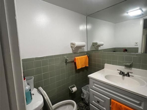 6938 Myrtle Avenue, Glendale NY 11385