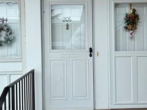 206 Farber Drive 206, West Babylon NY 11704