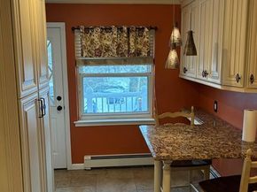 206 Farber Drive 206, West Babylon NY 11704