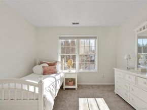 79 Landmark Court, White Plains NY 10603