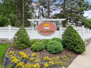 79 Landmark Court, White Plains NY 10603