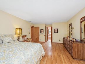 12 Briarwood Court, Head Of The Harbor NY 11780