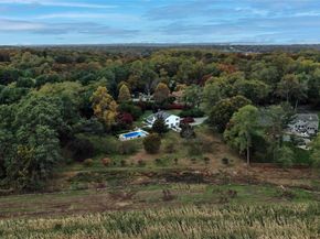 12 Briarwood Court, Head Of The Harbor NY 11780