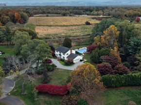 12 Briarwood Court, Head Of The Harbor NY 11780