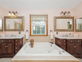 12 Briarwood Court, Head Of The Harbor NY 11780