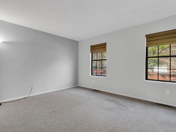 1 Juniper Court, Peekskill NY 10566