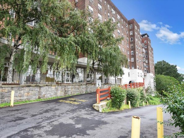 2630 Kingsbridge Terrace 2R, Bronx NY 10463