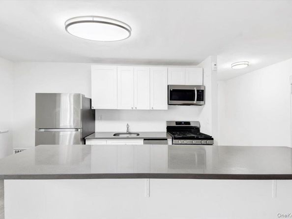 2630 Kingsbridge Terrace 2R, Bronx NY 10463