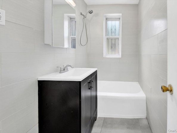 2630 Kingsbridge Terrace 2R, Bronx NY 10463