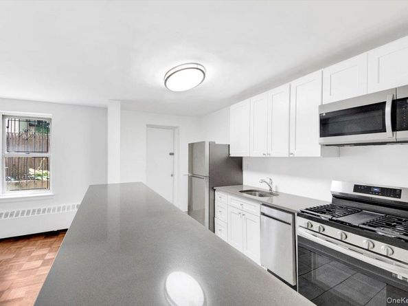 2630 Kingsbridge Terrace 2R, Bronx NY 10463