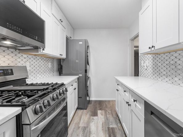 1209 E Broadway D15, Hewlett NY 11557