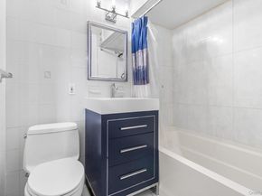 1209 E Broadway D15, Hewlett NY 11557