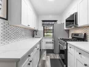 1209 E Broadway D15, Hewlett NY 11557