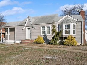 45 Ella Street, Valley Stream NY 11580