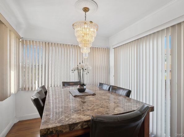 45 Ella Street, Valley Stream NY 11580