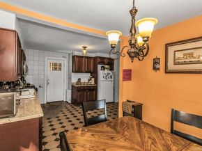 33 Cleveland Street, Valley Stream NY 11580