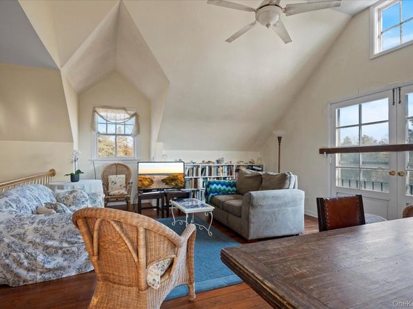 11 Shinnecock Road, Quogue NY 11959