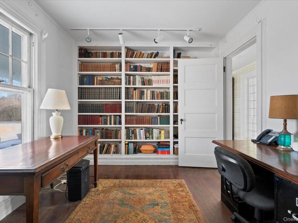 11 Shinnecock Road, Quogue NY 11959