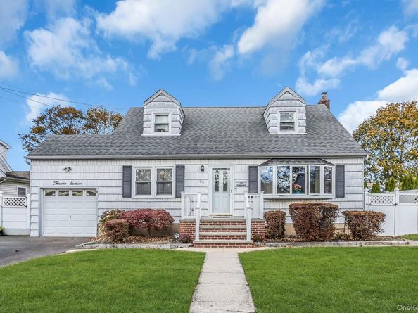 1316 12th Street, West Babylon NY 11704