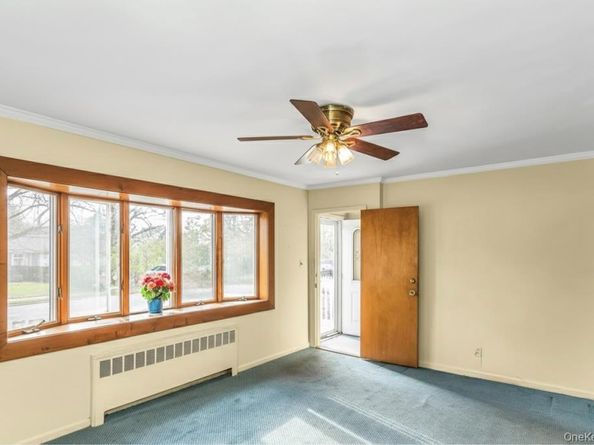 1316 12th Street, West Babylon NY 11704