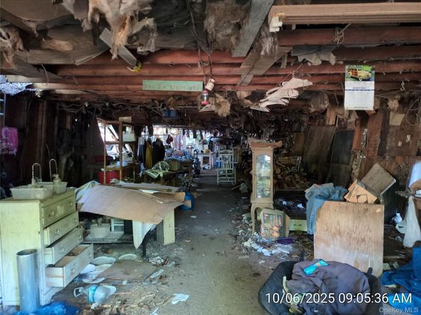 178 Montauk Highway, Speonk NY 11972